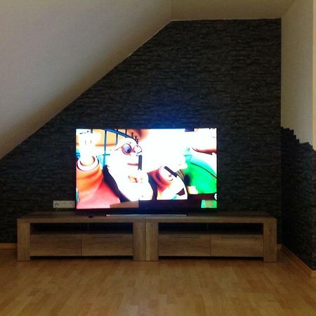 Ferienwohnung "Deluxe" In Корбах Екстериор снимка
