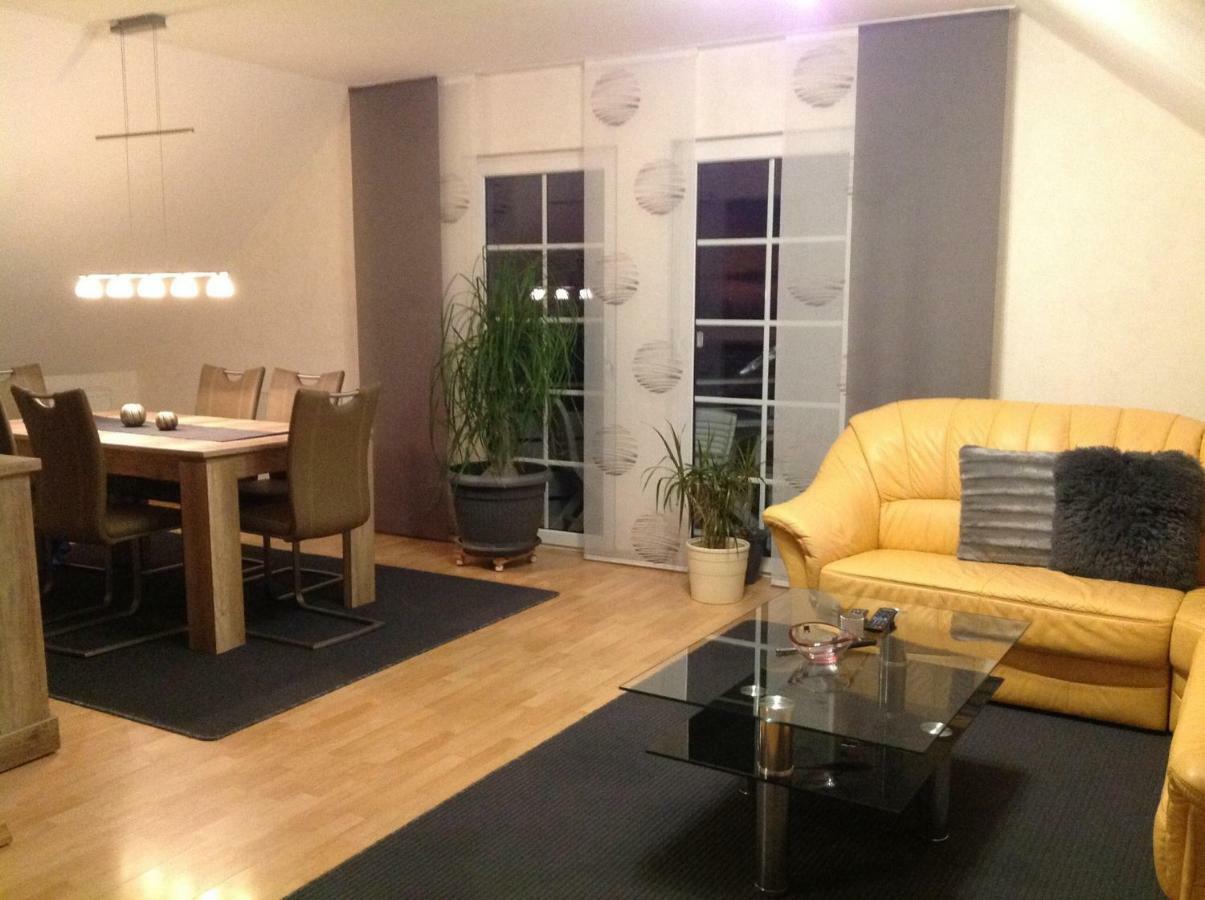 Ferienwohnung "Deluxe" In Корбах Екстериор снимка