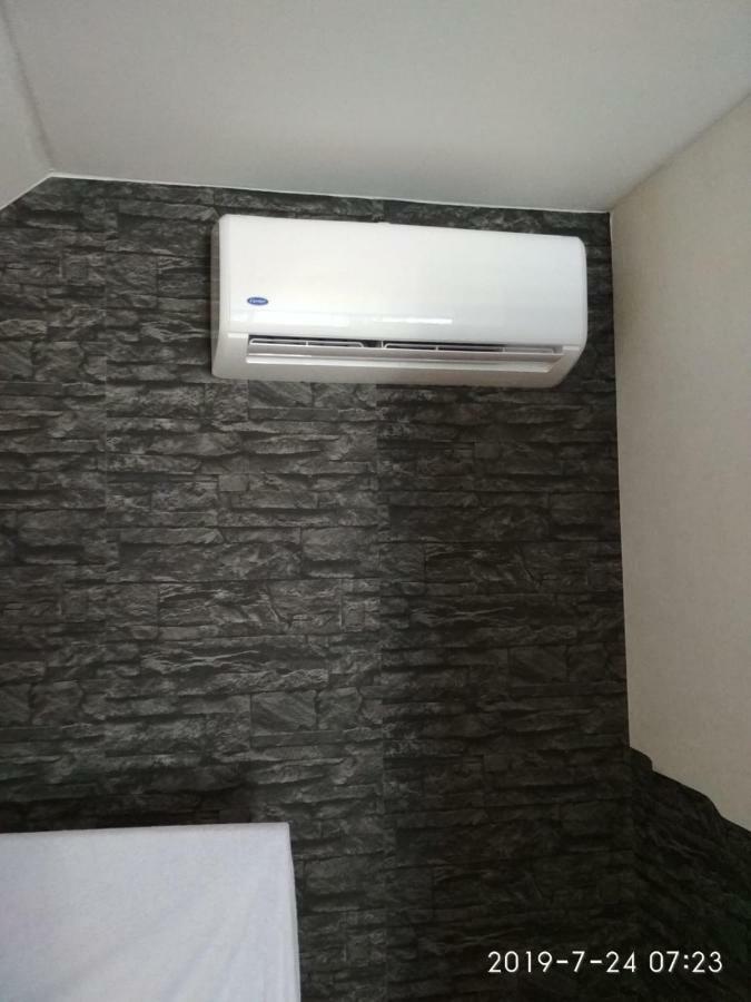 Ferienwohnung "Deluxe" In Корбах Екстериор снимка